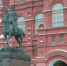 Женщины, осквернившие памятник Жукову в Москве, отправлены в СИЗО - Вести Подмосковья
