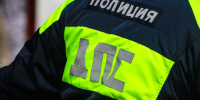 На Боровском шоссе в Москве автобус столкнулся с легковым автомобилем - Вести Подмосковья