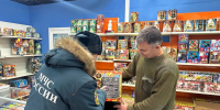В Подольске инспекторы госпожнадзора проводят профилактические рейды по местам продажи пиротехнических изделий - ГУ МЧС МО