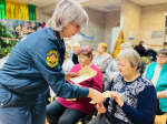 С каширскими долголетами провели беседу о пожарной безопасности
