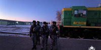 Сотрудники Росгвардии обеспечили безопасность транспортировки ракеты-носителя «Союз-2.1б» на космодроме «Байконур» (видео) - Росгвардия
