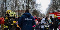 Родителям напомнили одно важное правило перед выходом с детьми из дома - Regions.Ru