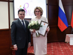 Женщин Подмосковья поздравили с 8 марта и наградили орденами и Благодарностями президента