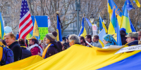 Акция протеста против слов Трампа о конфликте прошла в Киеве у посольства США - РТВ-Подмосковье