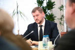 Депутаты ЛДПР обсуждают будущее местного самоуправления в России