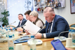 Депутаты ЛДПР обсуждают будущее местного самоуправления в России