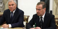 «Ау, милосердный»: Медведев задал Трампу интересный вопрос по Украине - РТВ-Подмосковье