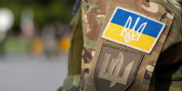 Полковник Дэвис: Украина готовит детей к боевым действиям в секретных лагерях - РТВ-Подмосковье