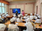 В Балашихе сотрудники МЧС встретились со студентами