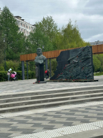комиссия по спорту Общественной палаты г.о. Мытищи провела велопробег, Приуроченный к 80 летию Победы в Великой Отечественной войне, в котором приняли участие местные жители , спортсмены , общественники и дети.