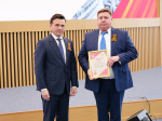 Губернатор Подмосковья встретился с ветеранами и наградил лучших активистов