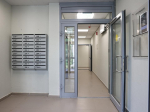 Жителям напомнили об ответственности за антисанитарию в подъезде