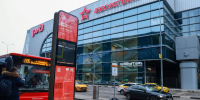 Упавшую на рельсы «Аэроэкспресса» двухлетнюю девочку доставили в больницу - Regions.Ru