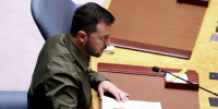«В женском платье или в парике на каблуках»: в Киеве ходят слухи о бегстве Зеленского - РТВ-Подмосковье