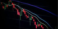 Индекс Мосбиржи упал после введения пошлин США против Индии - MosRegToday.Ru