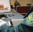 Таможенники изъяли почти пять тысяч единиц электроники в «Горбушкином дворе» - Комсомольская Правда
