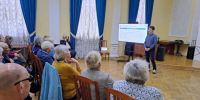 Пенсионеры Подмосковья учатся пользоваться телемедициной - Regions.Ru