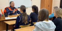 Школьников в Подмосковье начали обучать действиям в чрезвычайных ситуациях - Regions.Ru