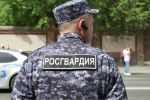 Вор-рецидивист попытался вынести в рюкзаке инструменты из магазина в Климовске