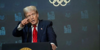 Трамп призвал Зеленского принять условия Путина или быть уничтоженным РФ - РТВ-Подмосковье