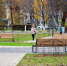 Новые скамейки установили в сквере Спасателей в Подольске - MosRegToday.Ru