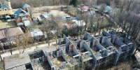 В Звенигороде снесли 15-летний дом-недострой - РТВ-Подмосковье