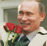 На селфи была очередь: креативный Путин с розами вызвал ажиотаж в подмосковной школе - MosRegToday.Ru