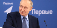 Перед входом на прямую линию Путина образовалась очередь из журналистов - РТВ-Подмосковье
