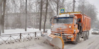 На подмосковных дорогах в снегопад работают 1200 человек и 680 единиц техники - РТВ-Подмосковье