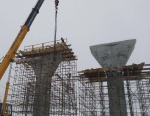 На строящемся в Люберцах путепроводе над ж/д путями начался монтаж опалубки