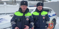 Сотрудники Госавтоинспекции спасли пожилую женщину из горящего дома в Дмитрове - MosRegToday.Ru