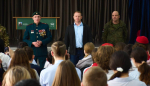 Ветераны СВО провели Урок мужества для школьников Лесных Полян