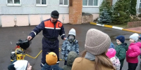 Спасатели ГКУ МО «Мособлпожспас» провели урок безопасности для коломенских дошколят - MosRegToday.Ru