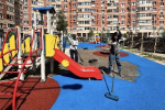В Подмосковье за неделю отремонтировали более 3 тыс. элементов детских площадок