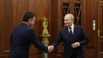 Губернатор Воробьев поздравил Путина с Днем рождения