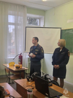 Открытый урок по гражданской обороне и пожарной безопасности проведенсо студентами университета Орехово-Зуева